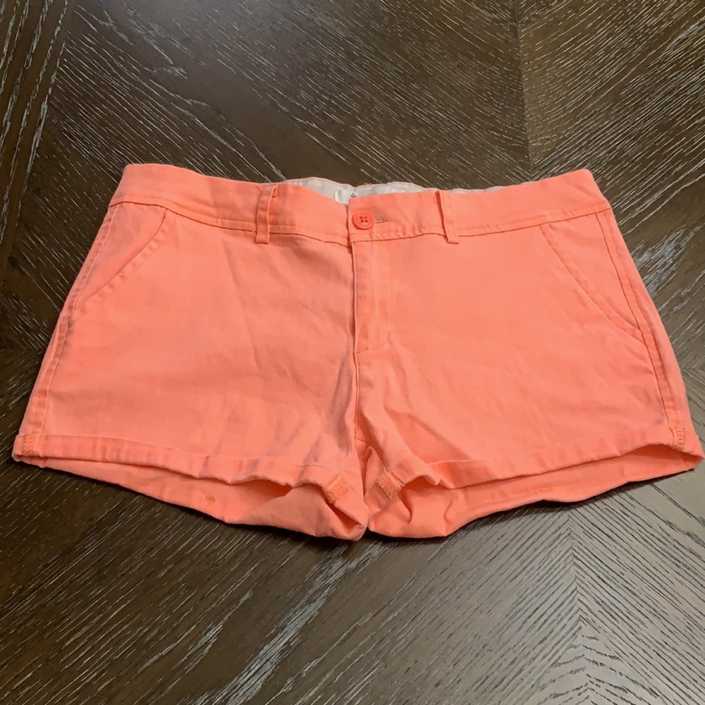 Nylon Apparel orange 2.5” shorts Size S